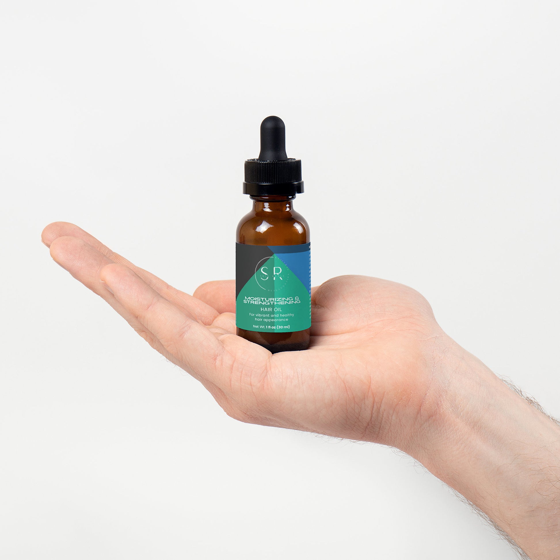 Moisturizing and Strengthening Hair Oil